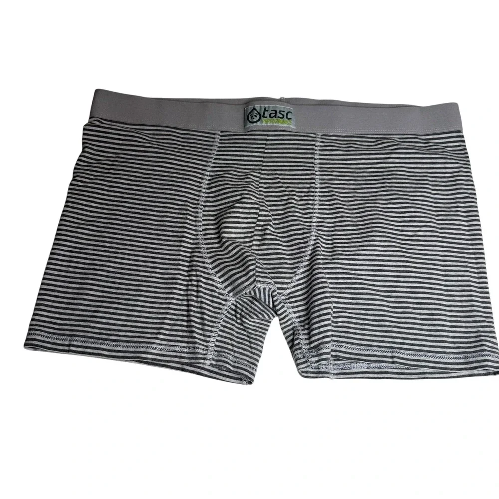 tasc Performance Mens Boxer Briefs Striped Grey White XXL 38-40 Waist Inseam 3‎